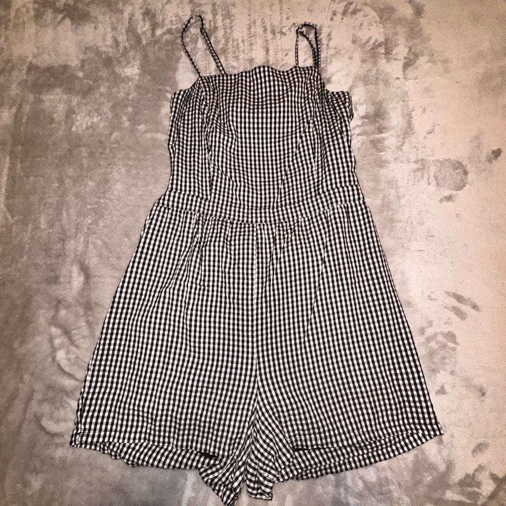 Gingham romper with open back
